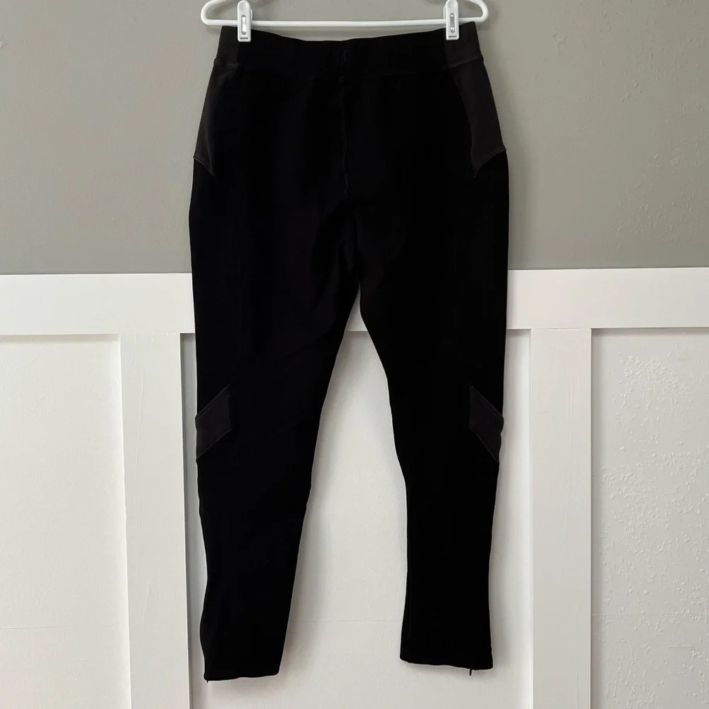 Free People Movement Next Level Jogger-Style Leggings in Black